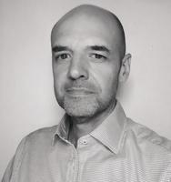 Florencio Traviesco, Professeur de droit et co-responsable de la formation SG04